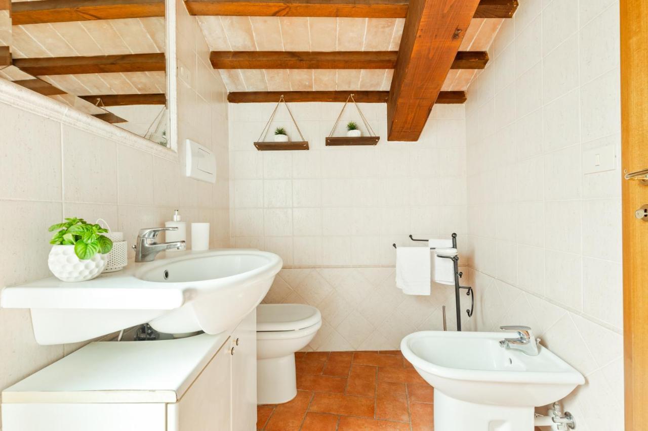 Noi2Vacanze Fortino D'Amore Contignano Bagian luar foto